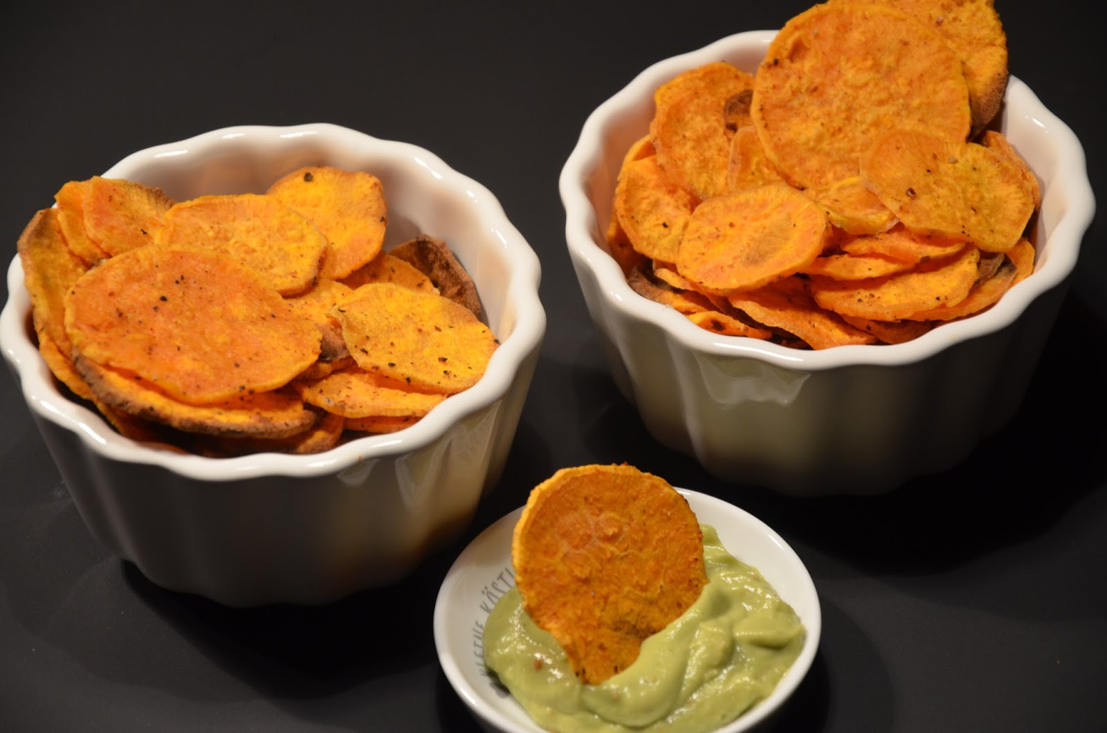 Süßkartoffel-Chips mit Avocadocreme - Rezeptra - Food and More