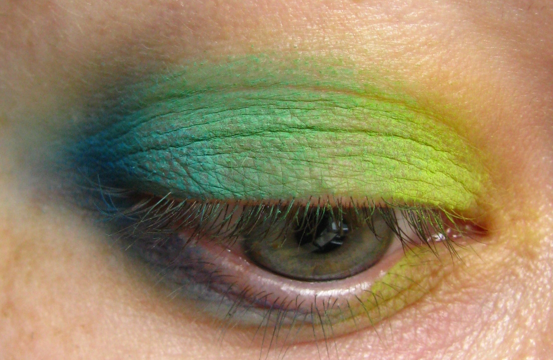 London Beauty Review: Kryolan Shades palettes in Rio - matte rainbow  eyeshadows