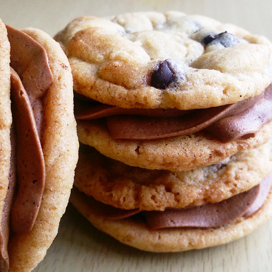 My sugar coated life... Chocolate Chip Cookie Sandwiches