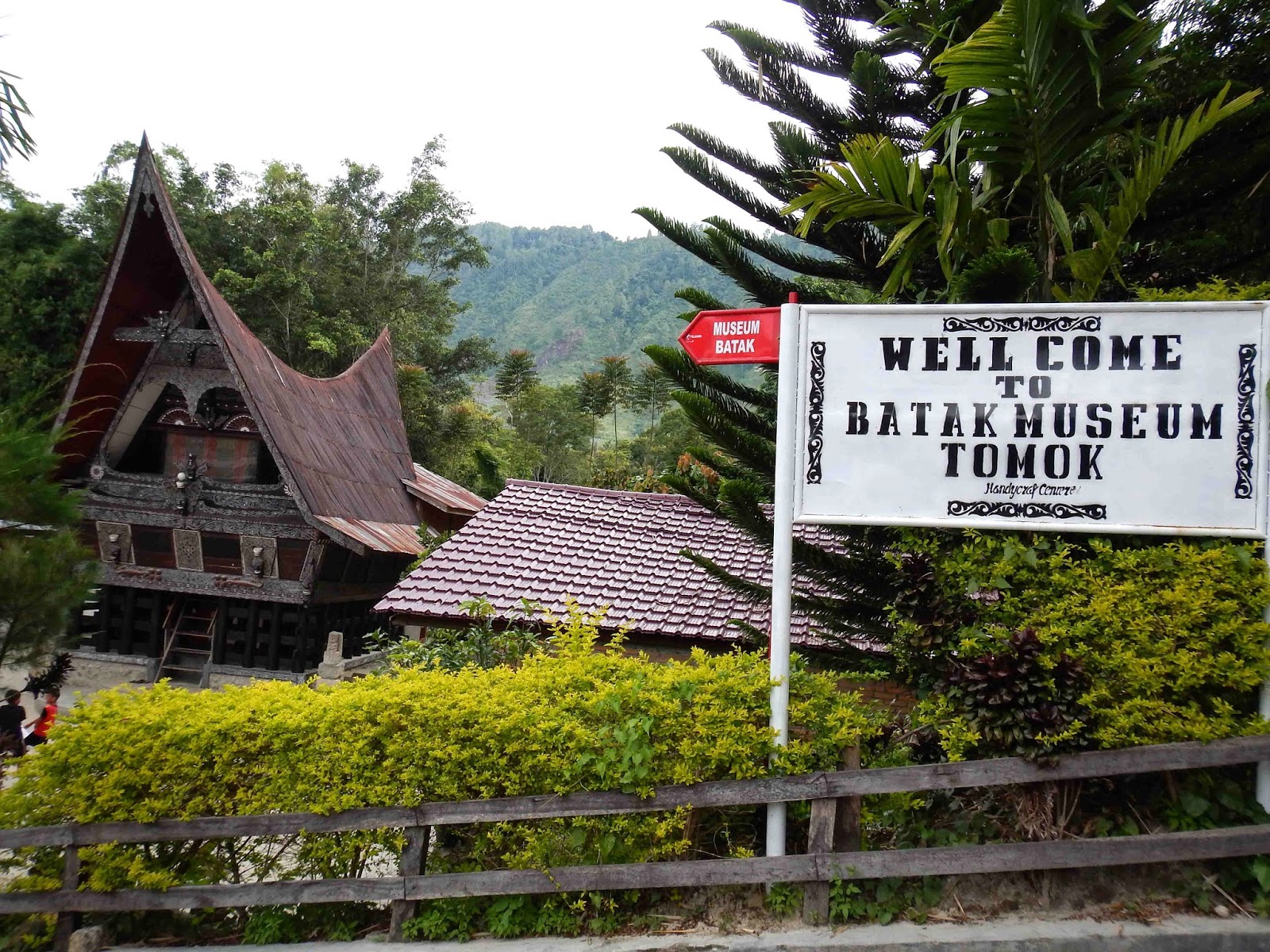 Museum Batak di Tomok | Sumber: Simanindo