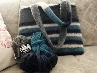 TinklniT Filzen Tasche Drops Eskimo die Strickerin TinklniT Filzen Tasche Drops Eskimo die Strickerin
