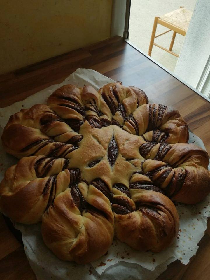 FIORE DI PAN BRIOCHE ALLA NUTELLA