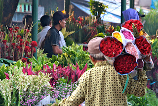 Pasar Bunga Rawabelong