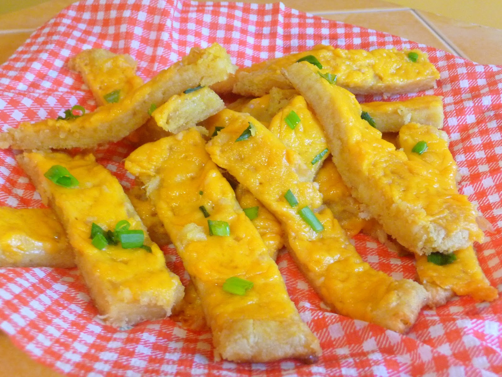 CHEESY GARLIC BREAD STICKS