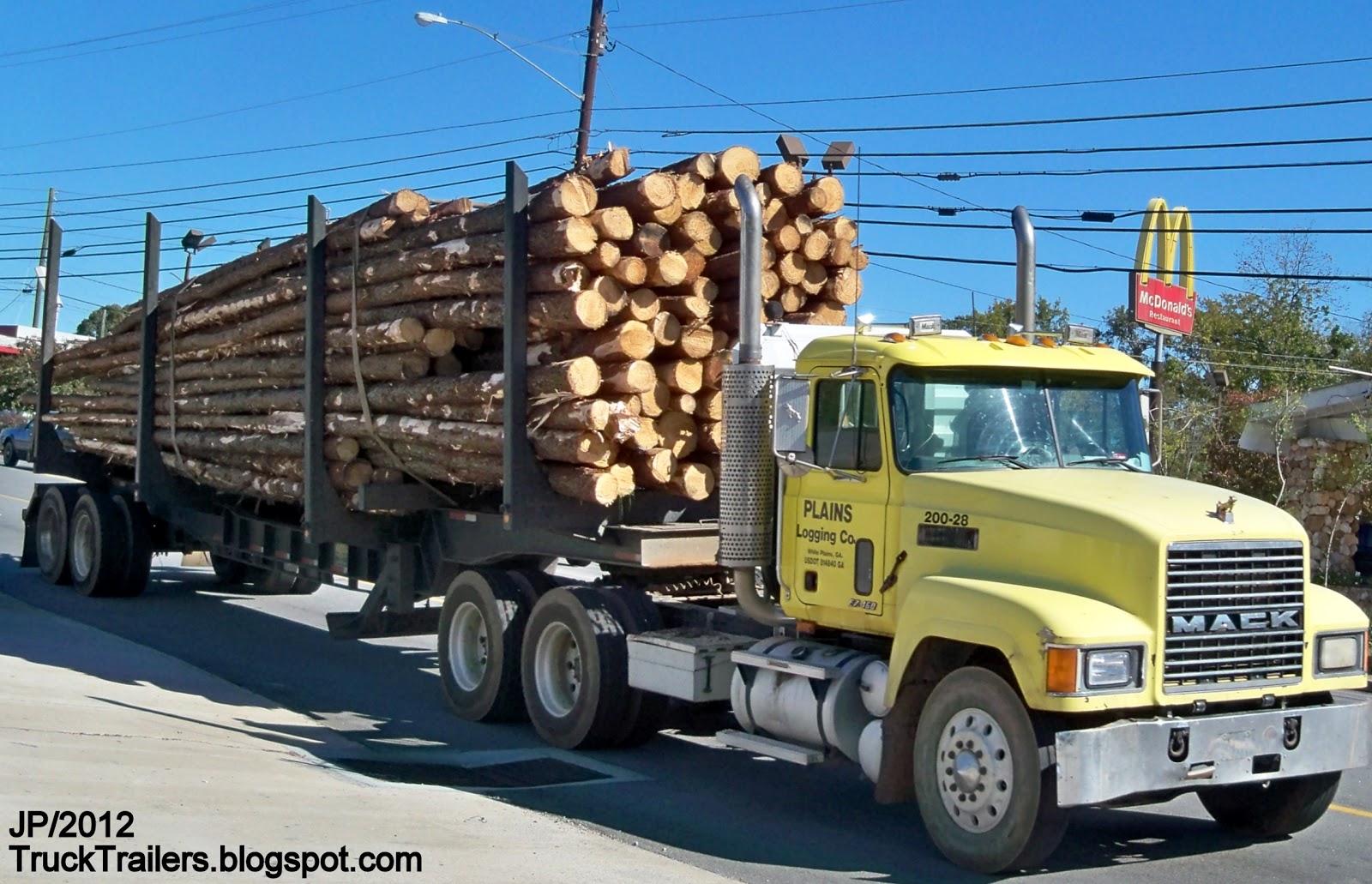 TRUCK TRAILER Transport Express Freight Logistic Diesel Mack Peterbilt