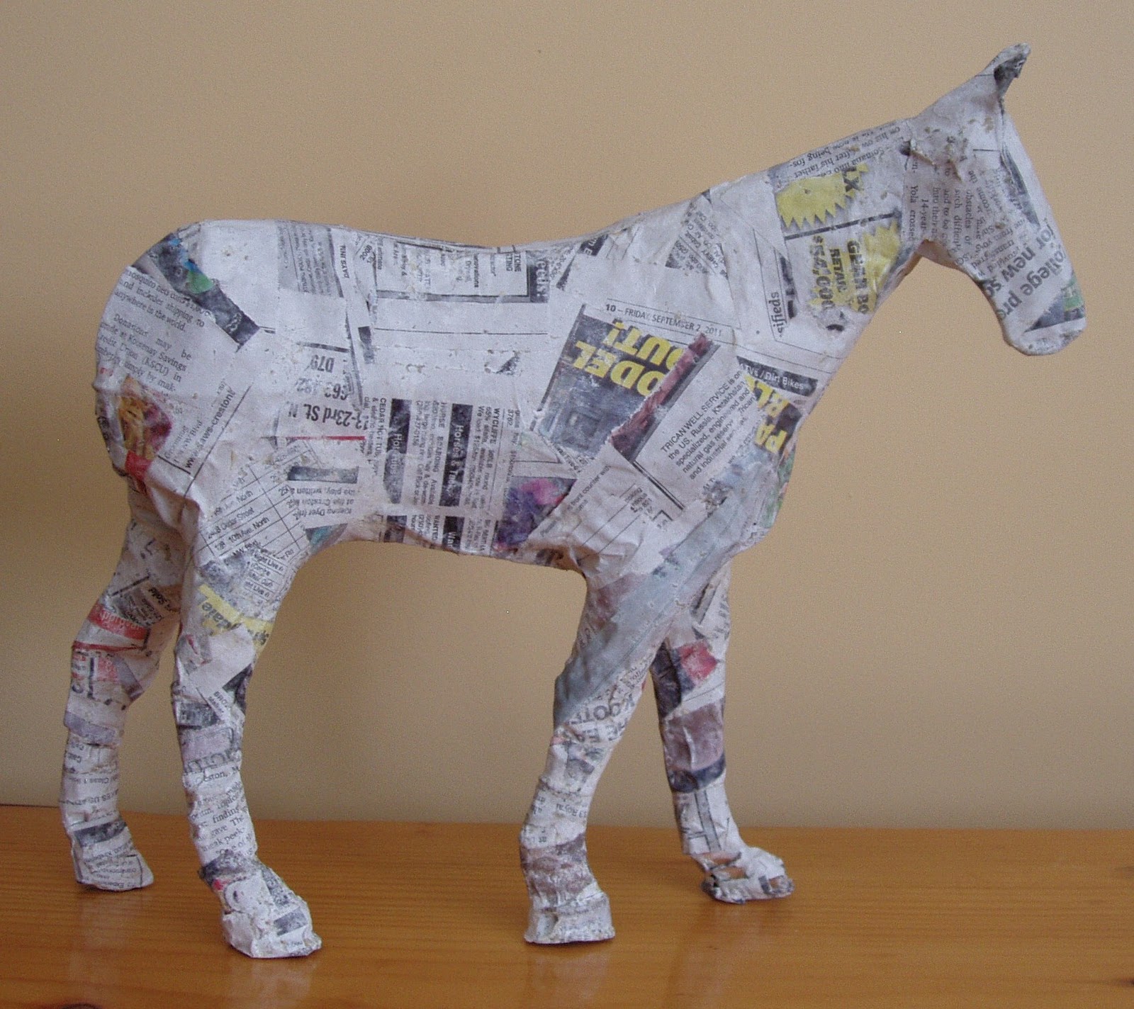 Win Dinn Art, Etc. December 2011