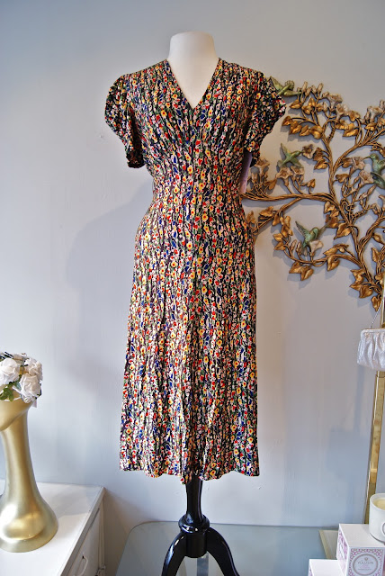 Xtabay Vintage Clothing Boutique - Portland, Oregon: Dress Imitates Art