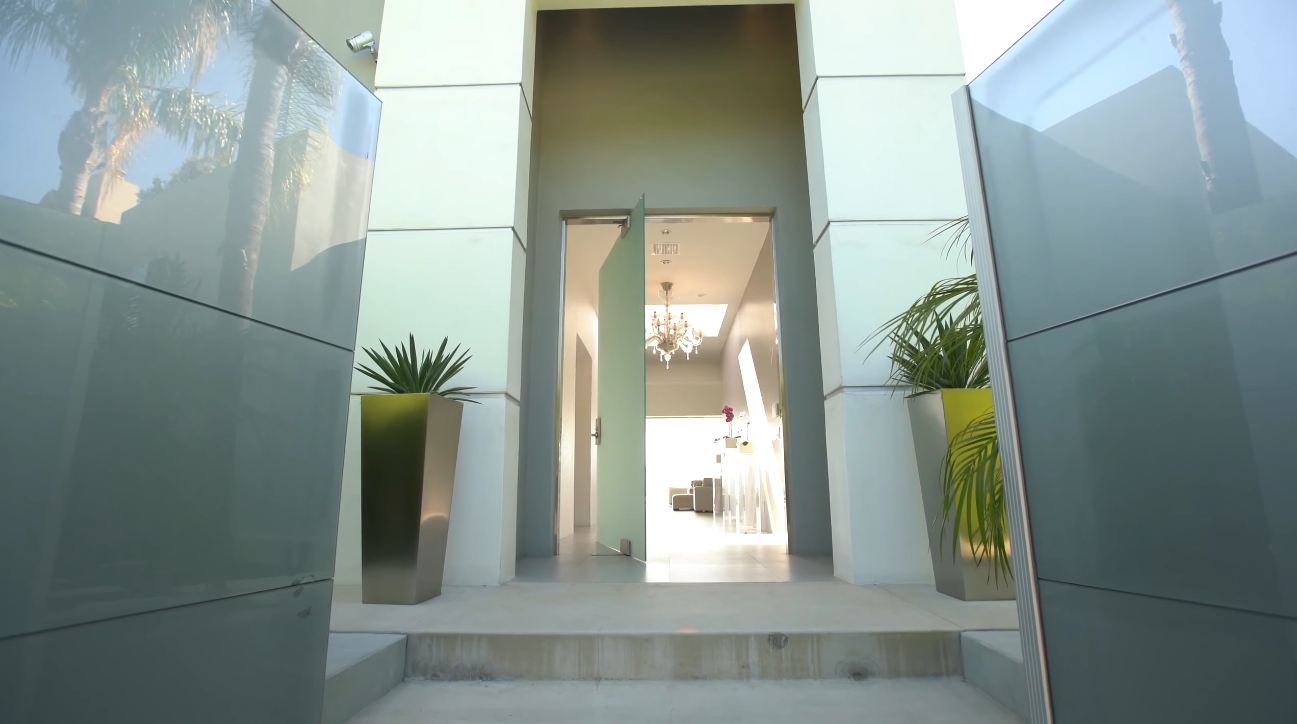 31 Photos vs. 2791 Ellison Dr, Beverly Hills vs, Luxury Home Interior Design Tour