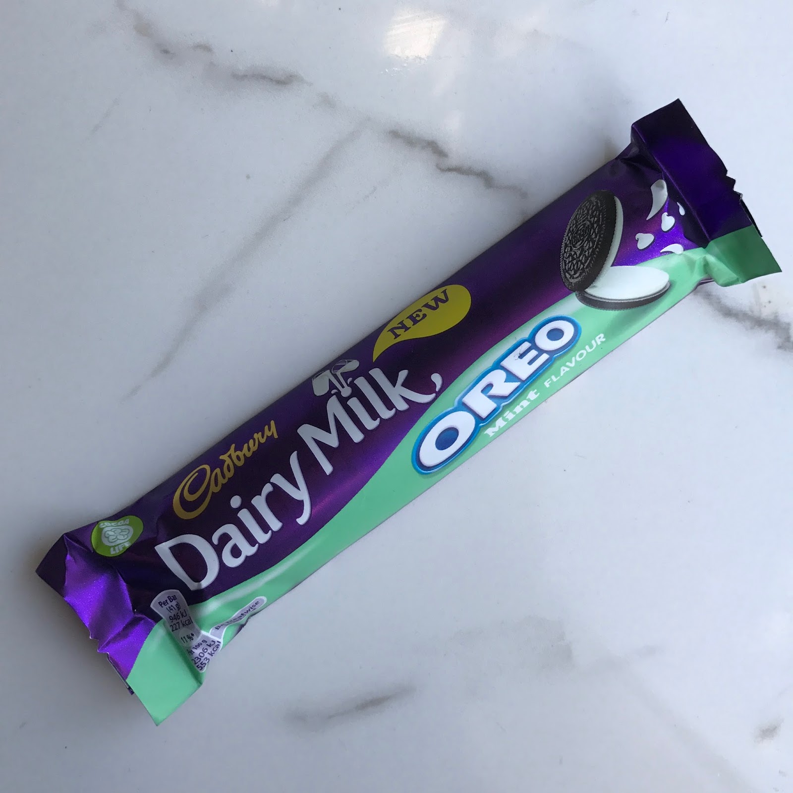 Archived Reviews From Amy Seeks New Treats NEW! Cadbury Dairy Milk Mint Oreo 41g Bar (Tesco)