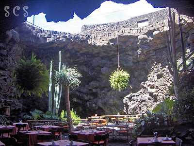 Jameos del Agua, Lanzarote Jameos del Agua, Lanzarote by Susana Cabeza