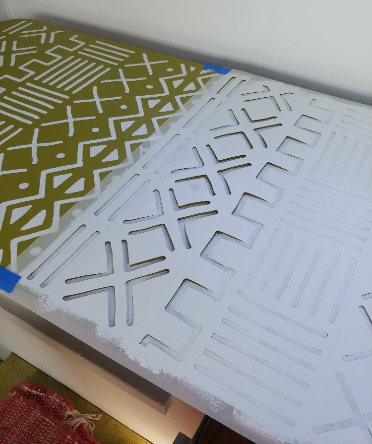Stenciled RV Table & Pillow stenciling a table