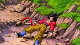 Goku Super Saiyan 4 hampir mati