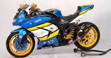 Kawasaki ninja 250 terbaru 2018 modifikasi ninja 4 tax