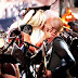 Lady Gaga besa a Sting durante concierto