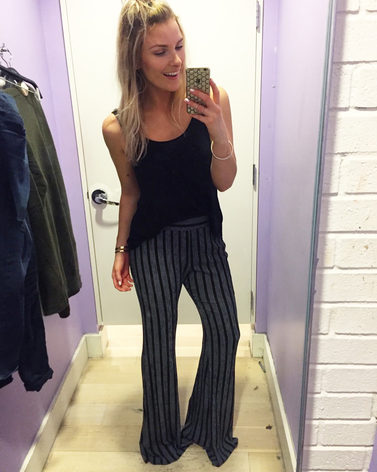 size 4 in forever 21 jeans