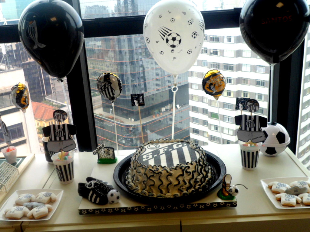 Realizando Sonhos Decoração de Festas: Aniversário Tema Santos