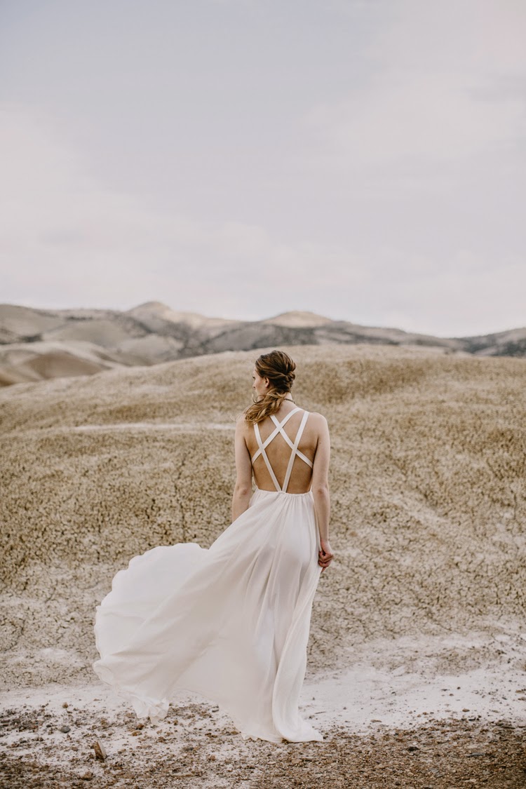 Wedding Dresses by Elizabeth Dye {Cool Chic Style Fashion}