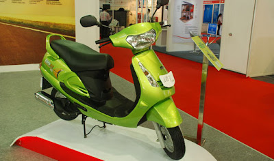 Mahindra Duro DZ Scooter Specifications Review Price Mileage