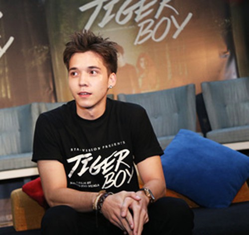 Steven William Steven William
