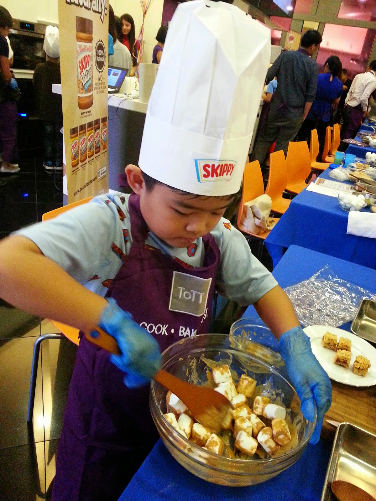 Baking on Cloud 9 Peanut butter jelly rice cereal bars