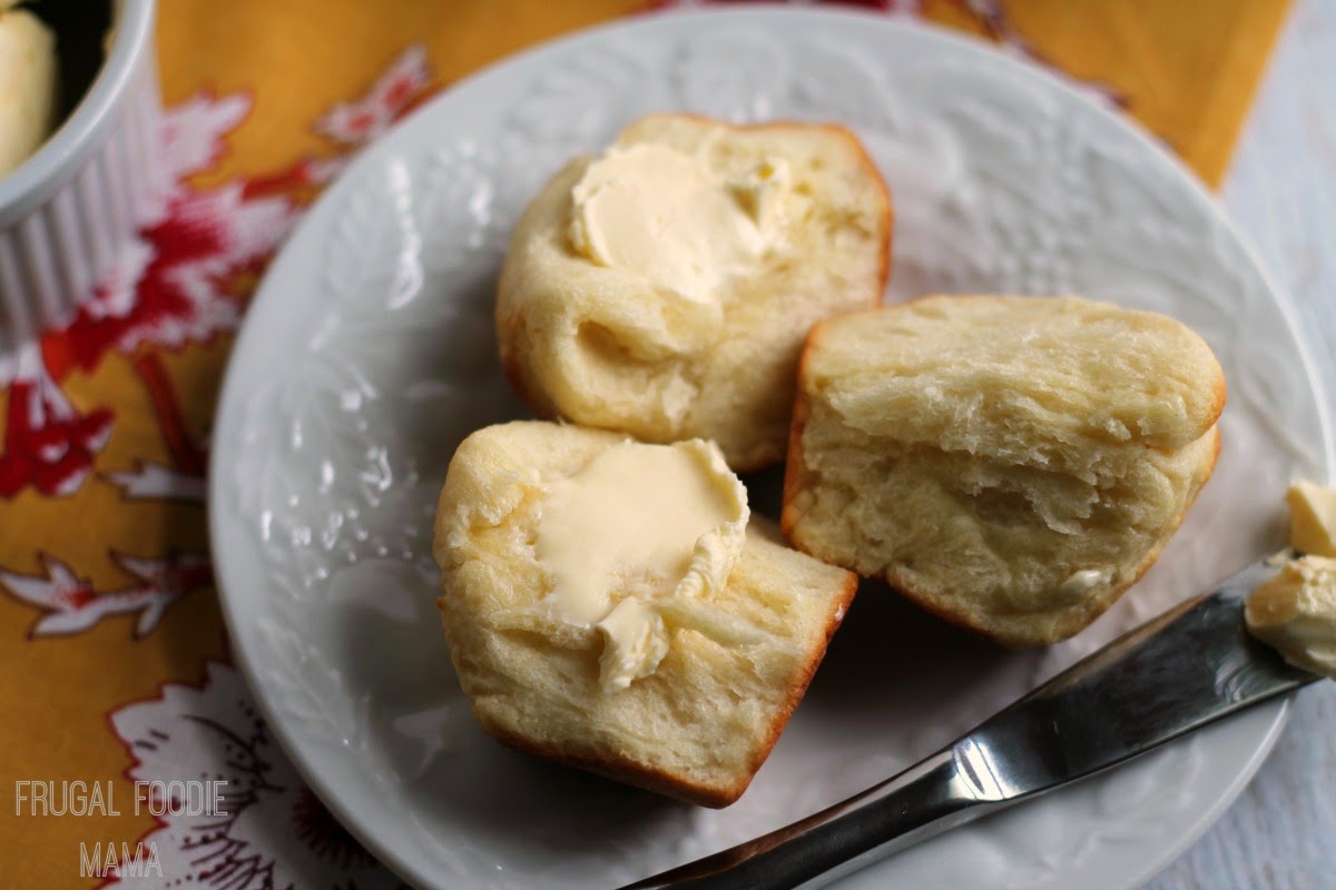 These soft, pull apart Clover Yeast Dinner Rolls need to make an appearance on your dinner table asap.