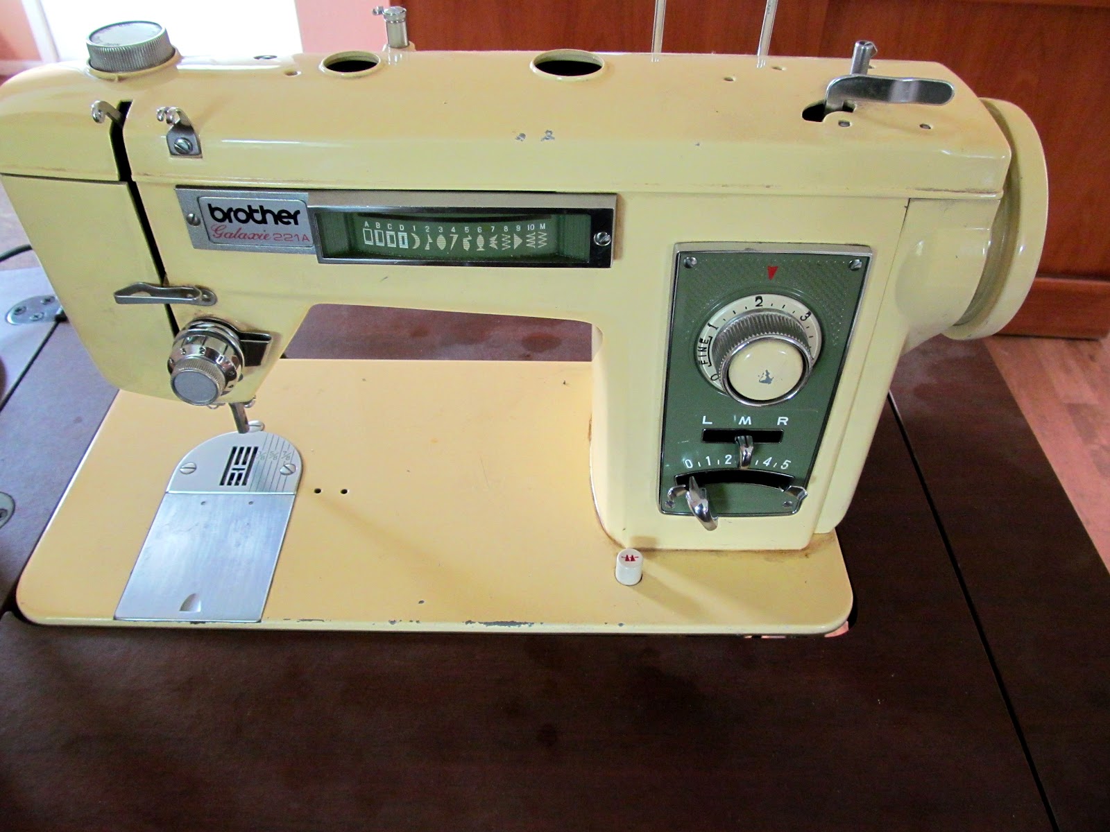 Trampled by Geese: Vintage sewing machine, Brother Galaxie 221A - RIP