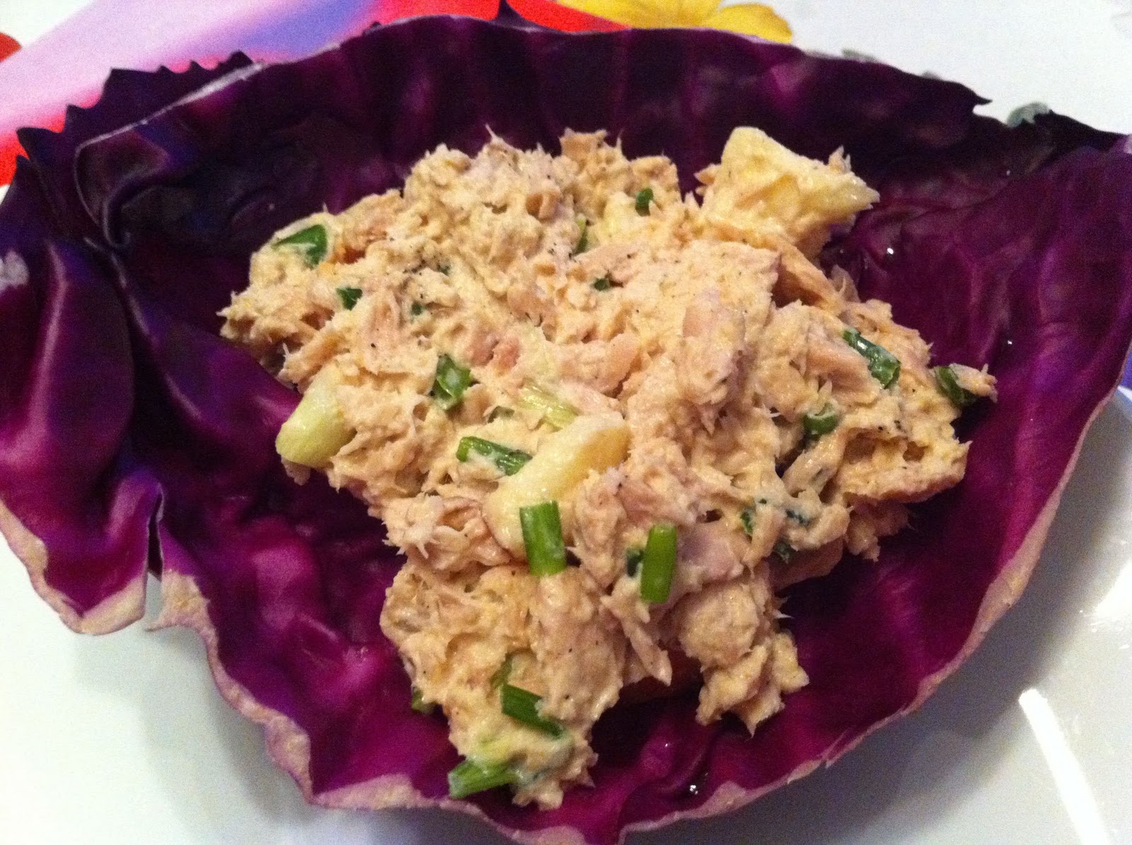 The Grouchy Goomba Tuna salad with red cabbage