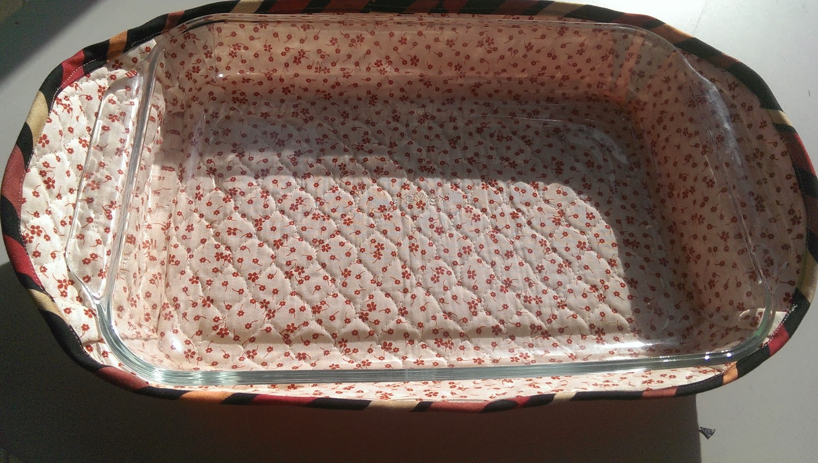 art-and-home-casserole-cozy