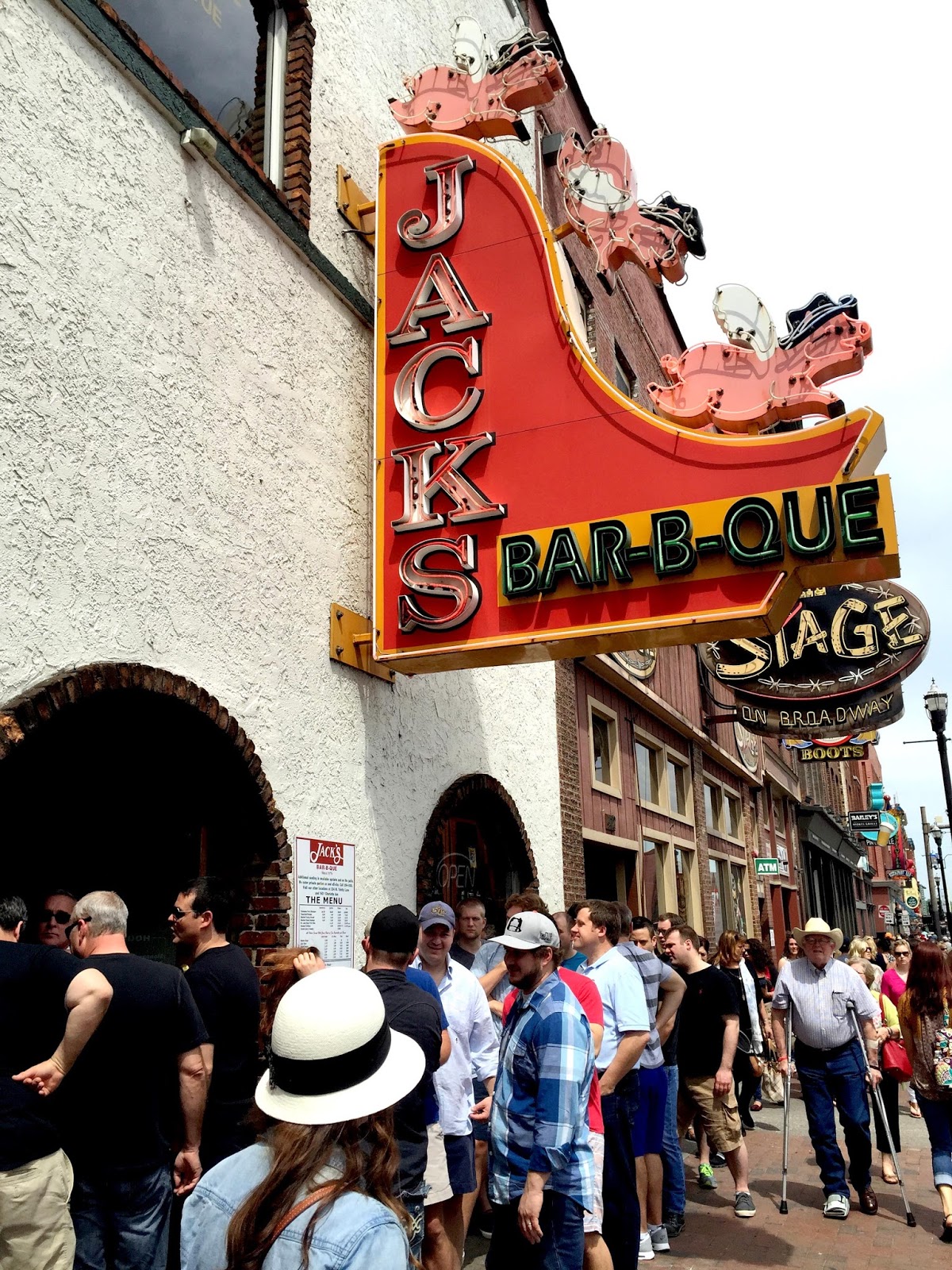 entertaining views from cincinnati Jack's BarBQue on Broadway Lends