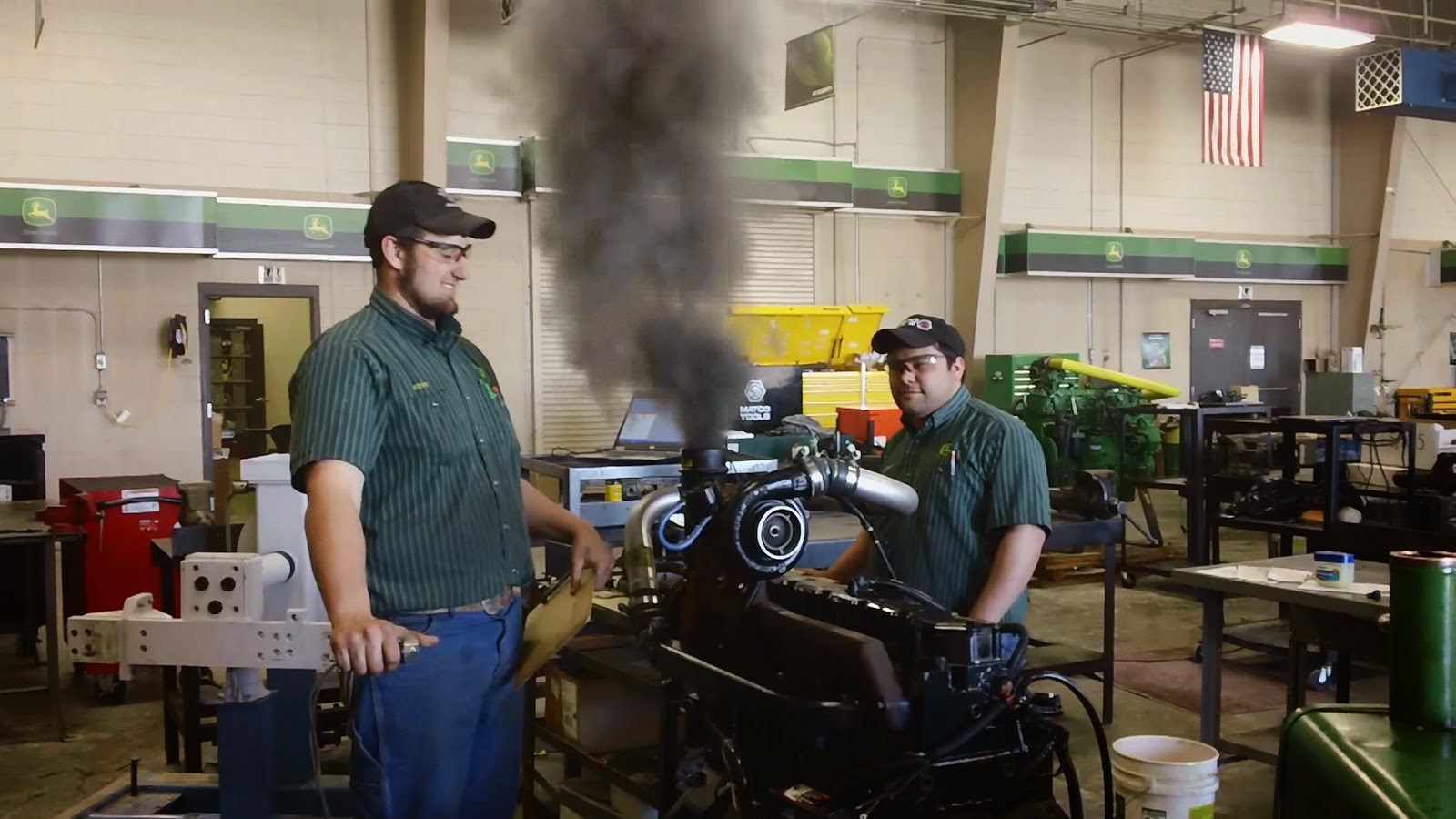 John Deere TECH Calmar Steve and Lawrence 8.1L