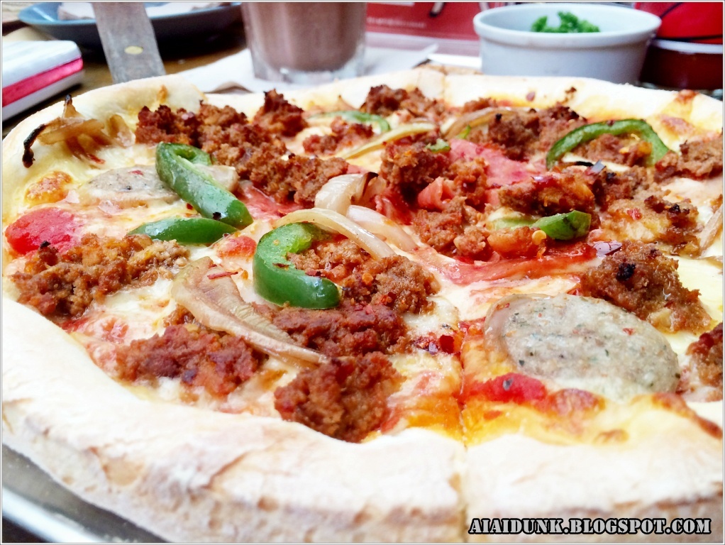 S T O R ! E S Food, Travel, and Togetherness from Jakarta