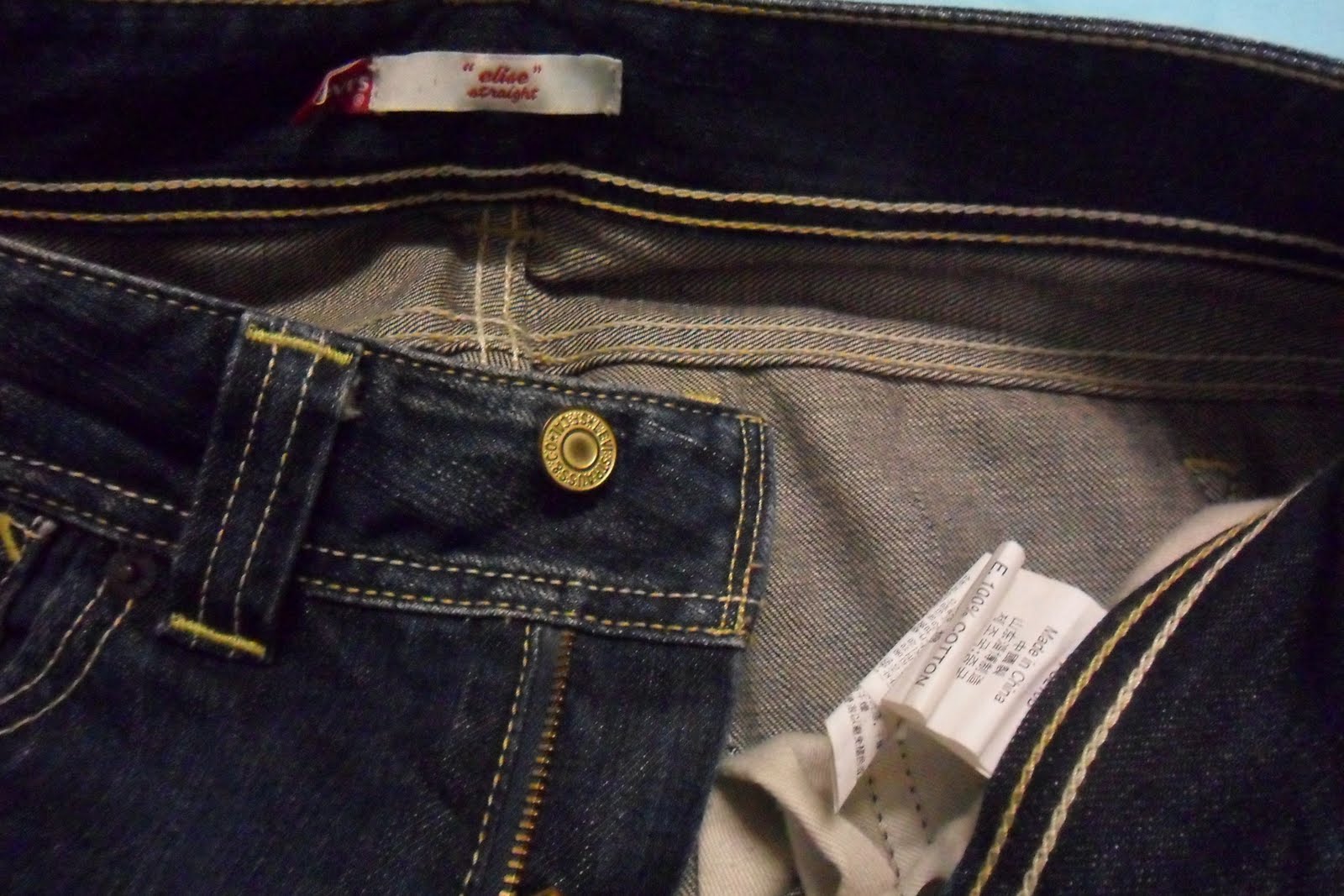 CYBER SHOP DG Original  Ladies Levis  elise Jeans preloved 3