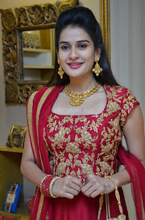 Jenny Honey in Stunning Dark Red Anarkali Dress at Splurge   Divalicious curtain raiser ~ Exclusive Celebrities Galleries 004
