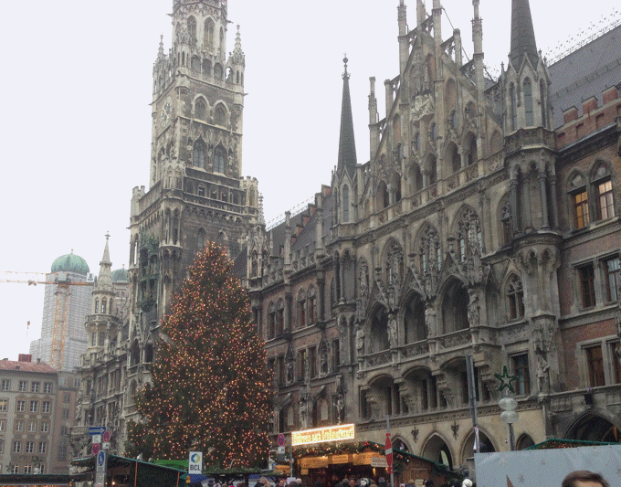 Marienplatz in Munich Marienplatz in Munich