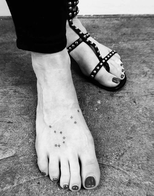 tatuagens femininas para os pés tatuagens femininas para os pés