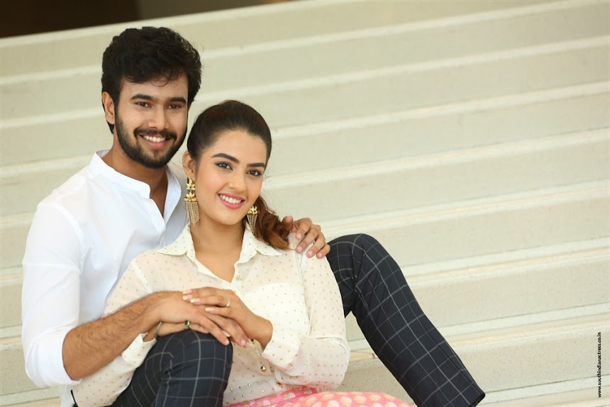 Kavya Thapar at Ee Maya Peremito Teaser Launch