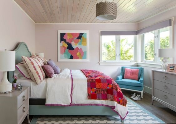 Bringing peonies home - peony art print www.BoHoHome.com @bohosusan