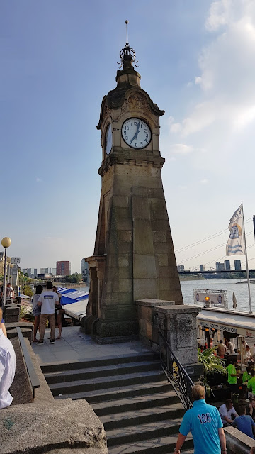 Düsseldorf.