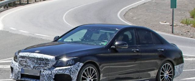 Mercedes C-Class Facelift Looks About Ready For Its Big Debut Mercedes C-Class Facelift Looks About Ready For Its Big Debut