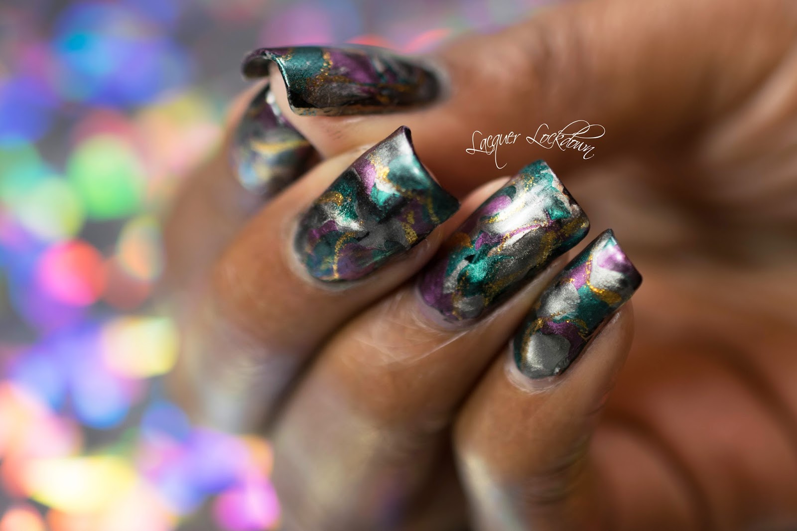 Acrylic Nails with Magnetic Design - wide 5