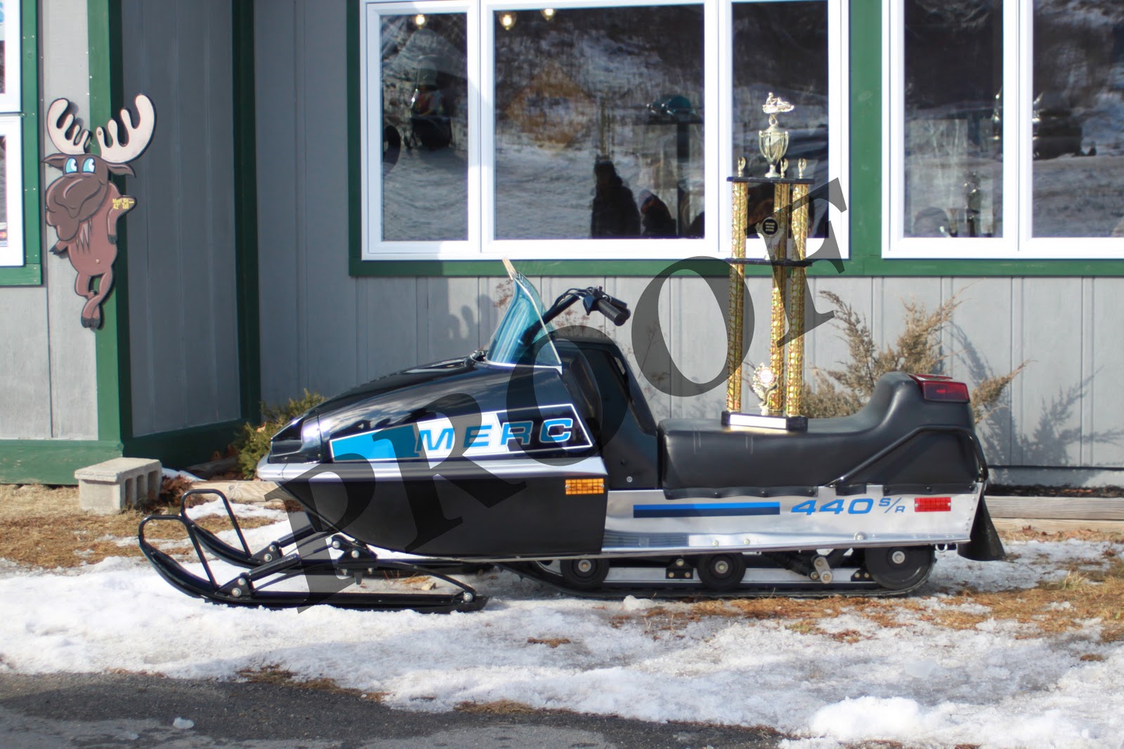 Berry Photography Moose Mt. Snowmobile Show