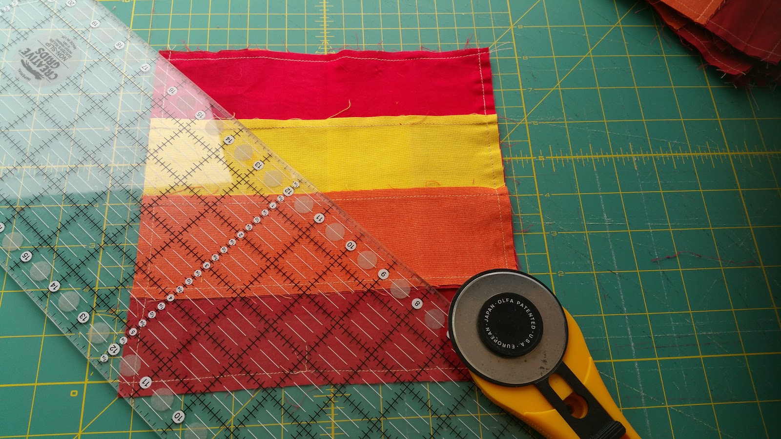 simplycrafting How to Sew Patchwork Sofa Covers Free Patchwork Pattern