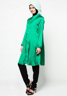 Model Baju Satin Untuk Anak Muda Gaya Trendy Ke Pesta Dan Santai Model Baju Satin Untuk Anak Muda Gaya Trendy Ke Pesta Dan Santai