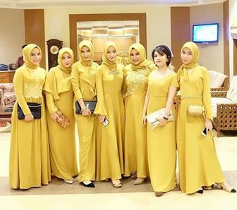 Contoh Baju Gamis Kombinasi Brokat Untuk Acara Pesta Dengan Kombinasi Kain Sifon