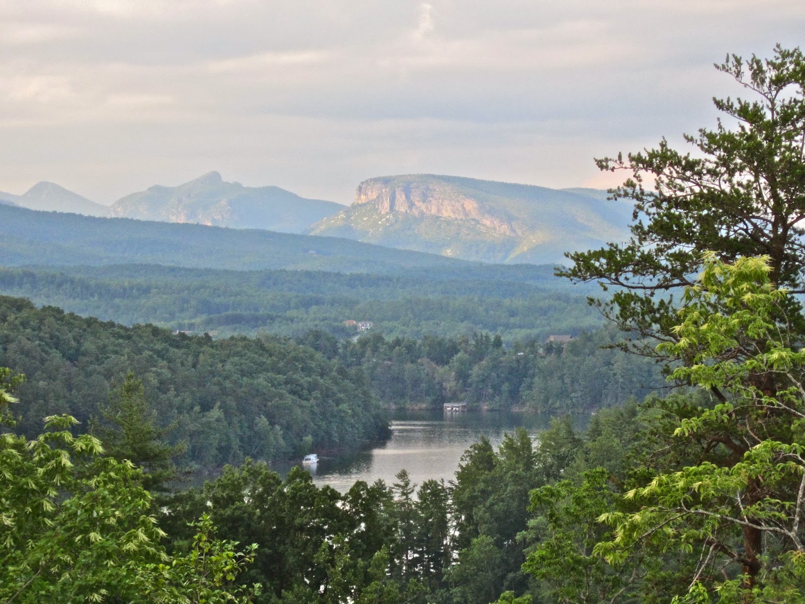 NC Weekend Getaways Hiking, Kayaking, Camping ; Dining Tips for the NC