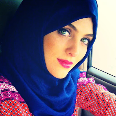 hijab_gurl_by_mira_heart-d68iawu.jpg