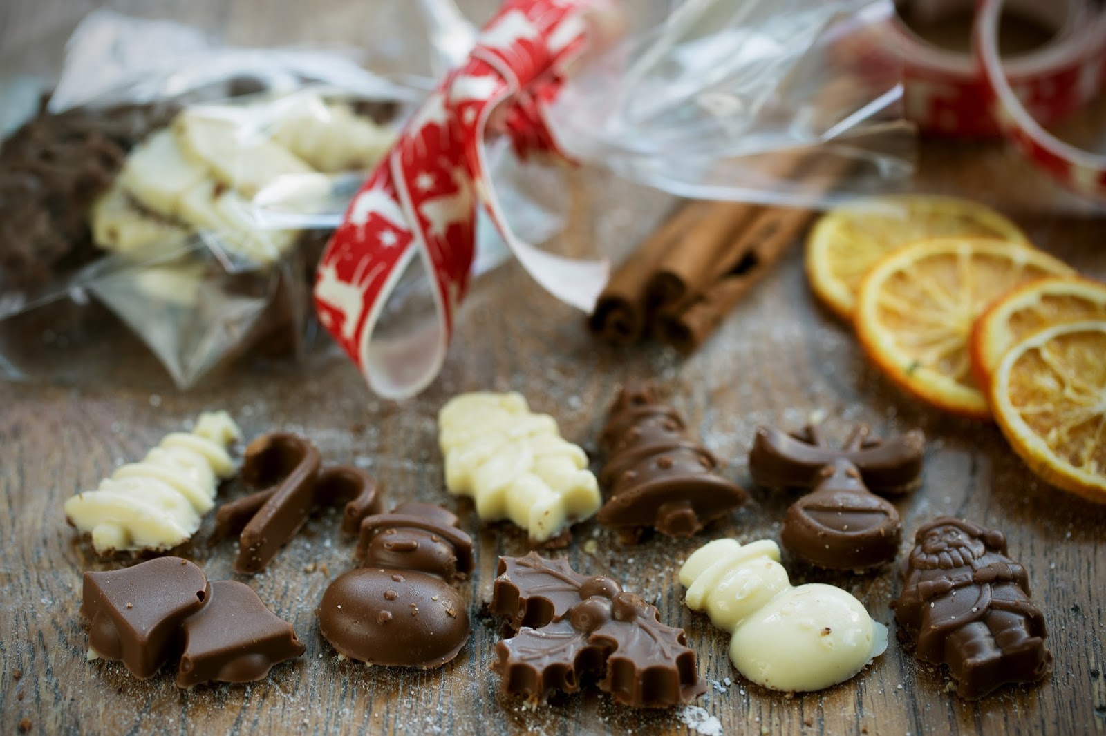 Christmas Chocolate Granola Gifts Ideas: Homemade