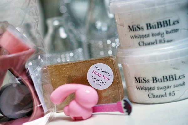 Lovely Webshop, Miss Bubbles