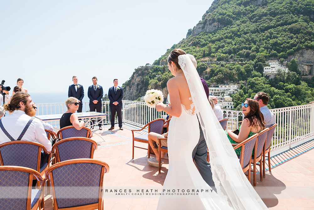 Civil wedding ceremony at Positano town hall