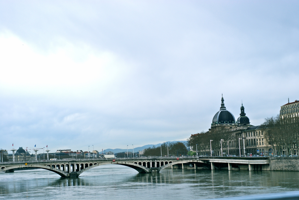 BLOG MODE HOMME PREPPY DANDY CONSEIL STYLE PARIS ELEGANCE TENDANCE JEUNE